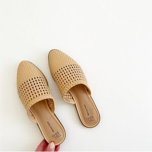 Time and Tru Woven Mules size 9.5